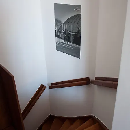 Nations - & 3* Oporto