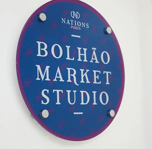 Nations - & 3* Porto