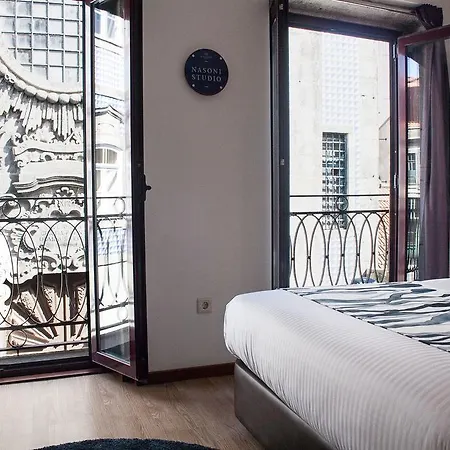 Casa de hóspedes Nations - & 3*