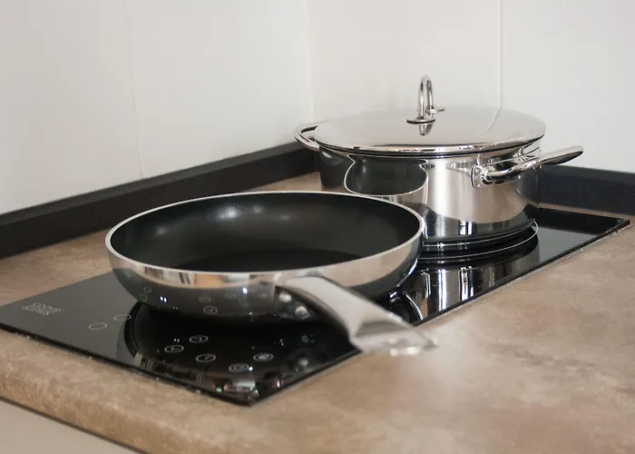 Nations - & Pensión 3*